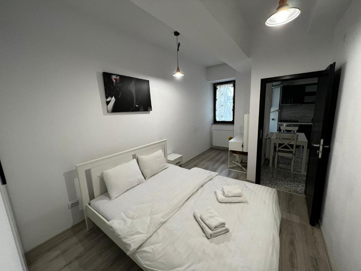 Palas Mall - Cozy Studios And Flats 이아시 외부 사진